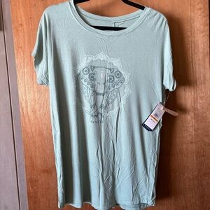 GAIAM Womens Green Elephant Graphic Short Sleeve Soft Tee M, NWT